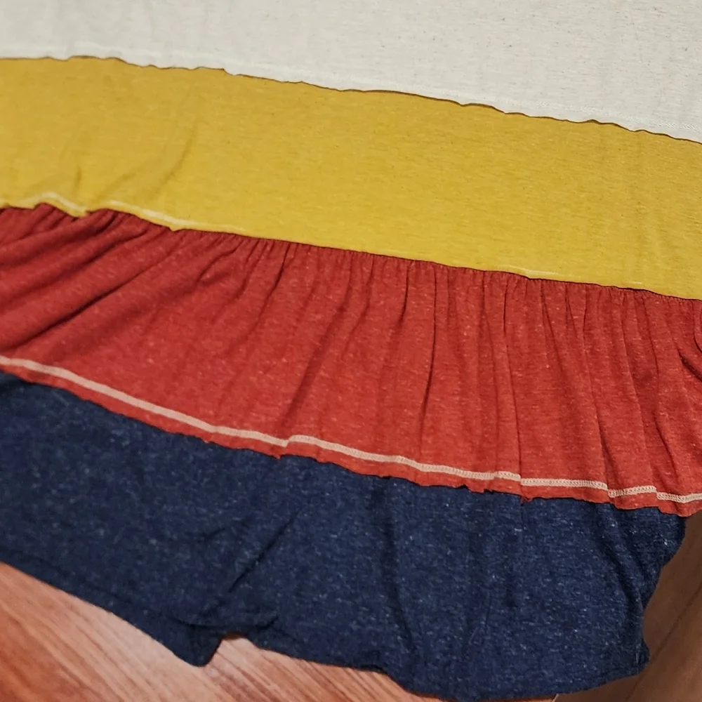 Colorblock Women's Top - Picture 3 of 4